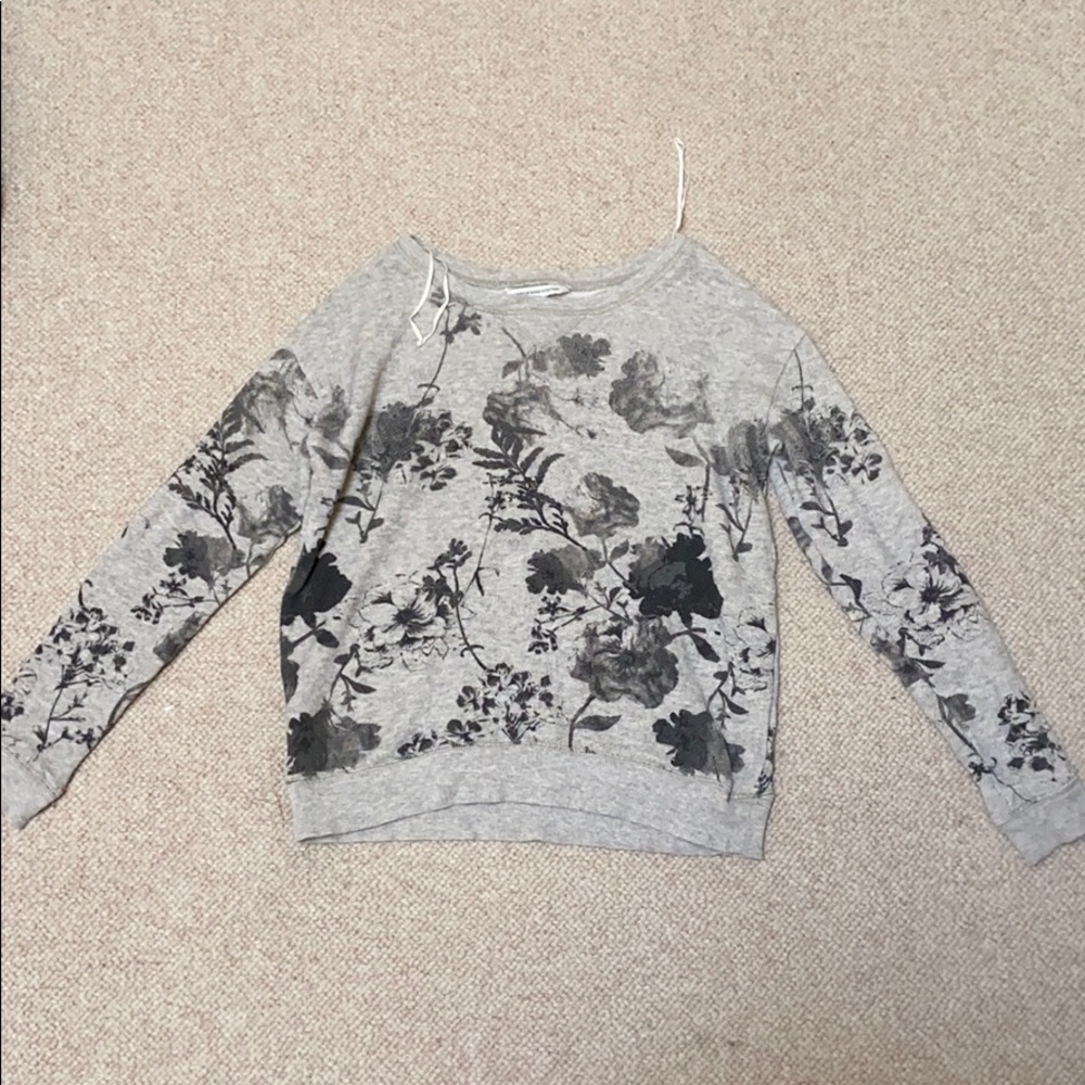 gray sweater!